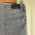 Madewell  9” Mid Rise Skinny Jean in Washed Black Size 27 Photo 9