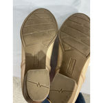 White Mountain Womans  Size 9.5 M Beige Zip Blockmheel Ankle Boots Photo 8