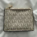 Michael Kors Wallet Photo 1