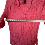 Bit & Bridle Crinkle Tunic Blouse Coral Pink Rayon Blend L Roll Tab Boho Photo 4