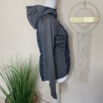 H&M • padded outdoor activewear jacket Photo 95