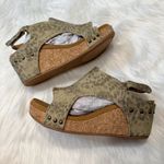 Very G Women’s Paulie Wedge Sandals Size 10 Photo 1