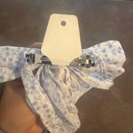 Nordstrom  Blue Floral Hair Bow New With Tags Photo 2