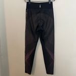 Ultracor - Lux Leggings Wavy Lines Athletic Workout Gym Training Running Yoga Photo 2