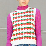 Levi's Levi’s Sweetie Strawberry Knit Sweater Vest Red Green White Printed Crewneck Photo 0