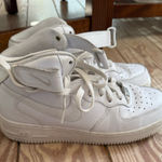 Nike  Air Force 1 mid ‘07 size 8 Photo 0