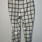 Cato NWT Curvy Fuller Hip And Thigh Trousers White & Black Q51 Photo 1