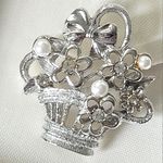Vintage Made In Canada NWT Silver Tone Flower Basket Bouquet Brooch Pin Photo 1