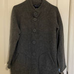 Jones New York EUC Signature women’s gray button wool high neck coat medium Photo 0