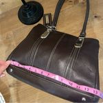 Tignanello chocolate Brown Leather Shoulder Bag multi pocket magnetic closure Photo 7