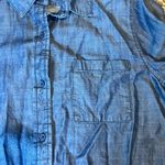 Banana Republic  Boyfriend Fit Shirt Womens Medium Blue Long Sleeve Ruffled Cuffs Photo 4