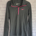Nike Golf Women's Gray Arhletic Pullover with Pink Accents Size Small Photo 0