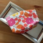 Clinique  retro cherry blossom travel zipper makeup bag Photo 1