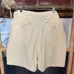Tommy Bahama  Women's Butter Yellow 100% Silk Cargo Shorts ~ Size Medium 💚🍄 Photo 2