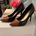 Signature by Shoe Dazzle pumps size 10 Brown Photo 1