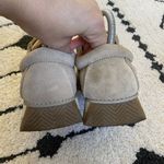 Xhilaration  Annabel Suede Platform Y2K 90s Suede Sneakers Shoes Beige Tan Size 9 Photo 4