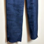 Athleta Brooklyn Ankle Camo Pant Size 2T Photo 4