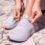 Flux Adapt Runner Dove Sneakers Size Women’s 5.5 Men 4 Purple Photo 0