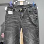 Women's Black Jeans Photo 1