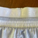 Varley Fresno Shorts. Size XS. Photo 4