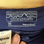 Patagonia  Womens Size Medium‎ Active Long Shorts Pockets Navy Blue Activewear Photo 2