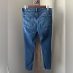 Studio Blue Women’s Mid-Rise Skinny Jeans Dark Wash Slightly Distressed Size 30 Photo 4