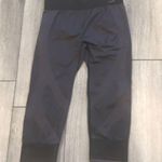 Avia  Athletic Capri Leggings Photo 1