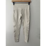 Set Active  Seamless Ribbed Leggings Oatmeal Size S inseam 26" Sculptflex Photo 4