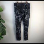 Athleta  Camo Contender 7/8 Tight Leggings Gray Camouflage Photo 4
