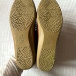 Life Stride women’s Tan Loafers Photo 2