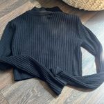 437 Cropped Long Sleeve Photo 4