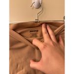 SKIMS  Seamless Sculpt Mid Thigh Short Size 2X/3X
Ochre Photo 9