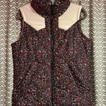 Nike  | 6.0 Women's Floral Puffer Vest, Size S Photo 0