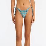 Triangl  Bikini Set Photo 2