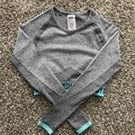 Gymshark Cropped Sweater Photo 0