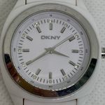 DKNY  women watch 31mm white silver tone ny4925 Quartz analog WR 7” running Photo 2