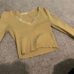 PacSun long sleeve cropped top Photo 0