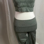 PINK - Victoria's Secret Women's Set PINK Sport Green Sports Bra M & Leggings S Photo 0