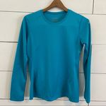 ASICS Women’s Long Sleeve Athletic Top. Size Small. Photo 0
