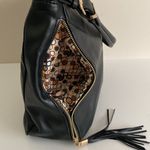 Large Black vegan Leather Shoulder Bag side pockets tassel zipper Photo 2