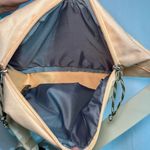 The North Face  large peach, cross body bag Photo 6