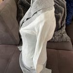 Guess White & Gray Sweater Size Medium Photo 6