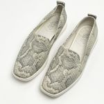 Franco Sarto Gray Embossed Snakeskin Slip On Loafer Sneaker, Size 7.5 Photo 3