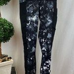 Lululemon Gray & Black Athletic Sport Criss Cross Mesh Crop Leggings Pants 4 Photo 0