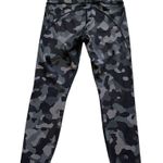 Athleta Lightning Camo 7/8 Tight Leggings Women’s Size S in SuperSonic Athletic Photo 5