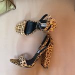 Steve Madden Carrson Real Fur Sandal in Leopard Multi Size 7 Photo 1
