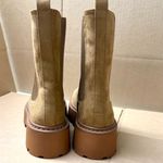 H&M  Chunky Chelsea Platform Boots Photo 3