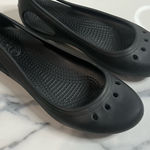 Crocs Women's Black Comfort Slip-On Kadee Flats Sz 6 Waterproof Minimalist Photo 0