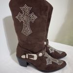 WB Atlas Women's Cowboy wrap Strap Rhinestones Accent Boots size 7 color Brown Photo 0