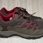 Columbia NWOB Women's Wahkeena Hiking Shoe in Mud/Marsala Red Photo 0